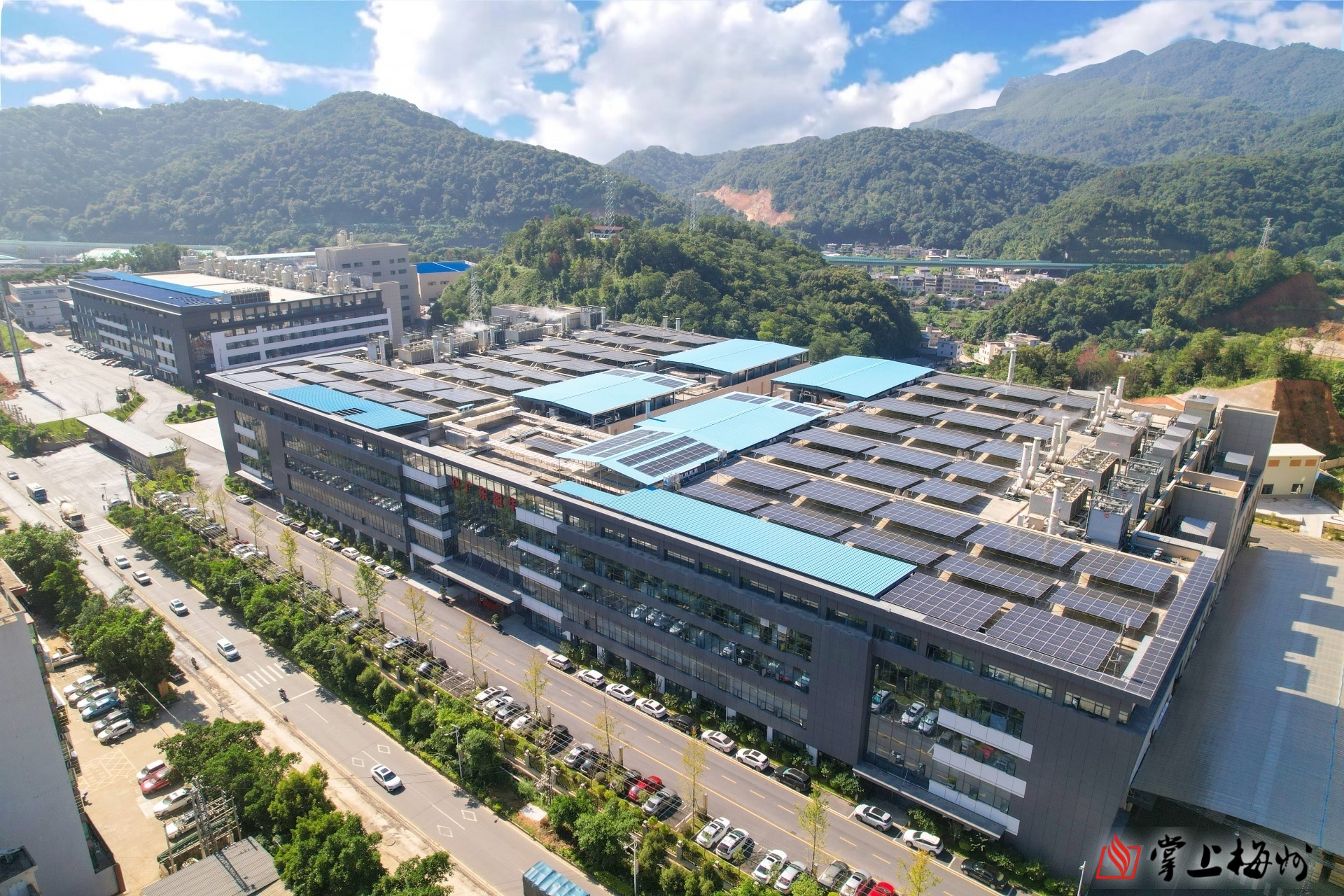 深耕铜箔创佳绩 向“新”而行促蝶变——记全国工业和信息化系统先进集体广东玩球（中国）电子科技有限玩球app官方在线入口